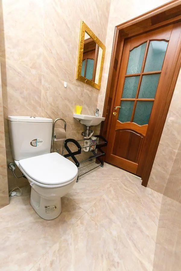 קייב New Building Near Arena City Lesi Ukrainky 7A דירה
